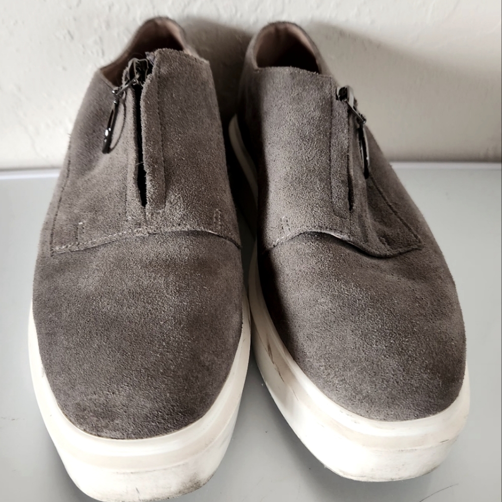 Linea Paola Felicia Wedge Sneaker size 6.5medium gray white